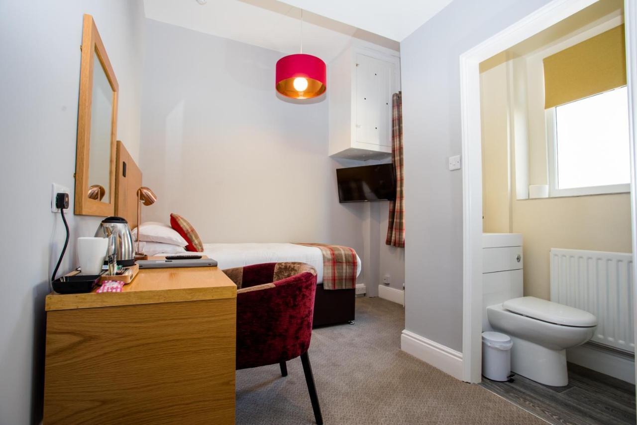 Hk Rooms - Self Catering Rooms لوستوفت المظهر الخارجي الصورة