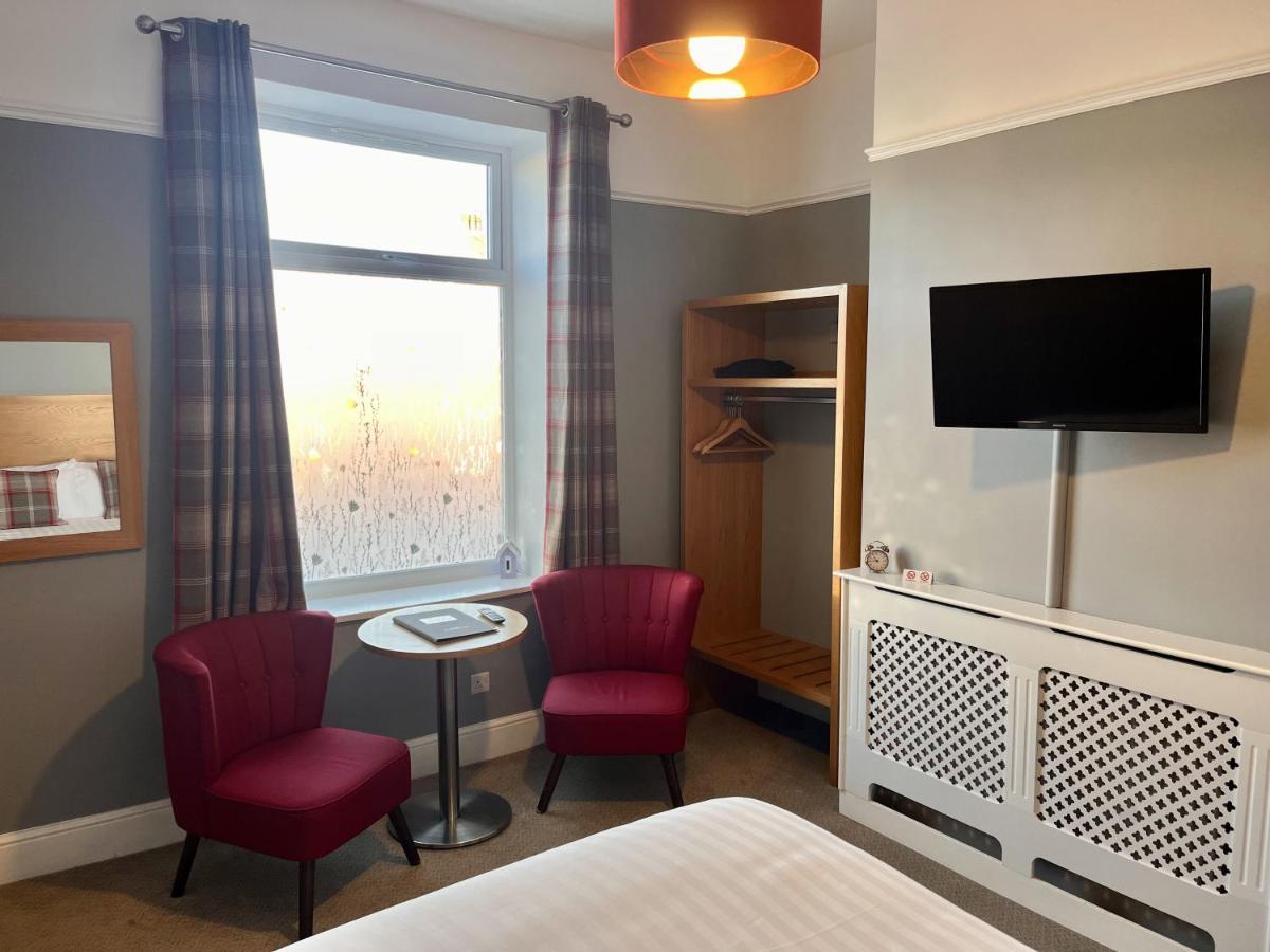 Hk Rooms - Self Catering Rooms لوستوفت المظهر الخارجي الصورة